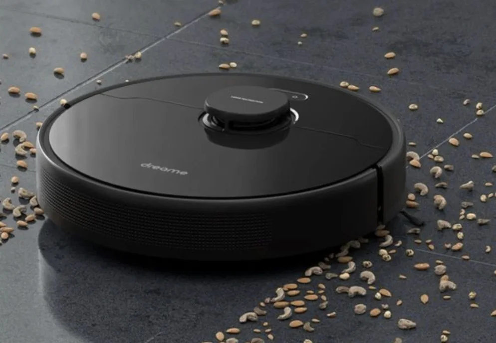 robot vacuum and mop cleaner